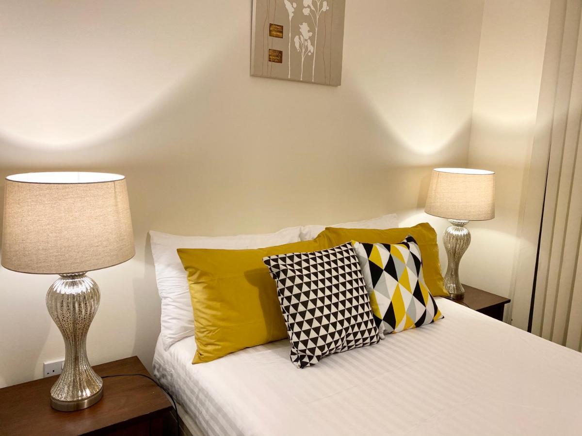 Smartrips Apartments - The Hub Milton Keynes Eksteriør billede