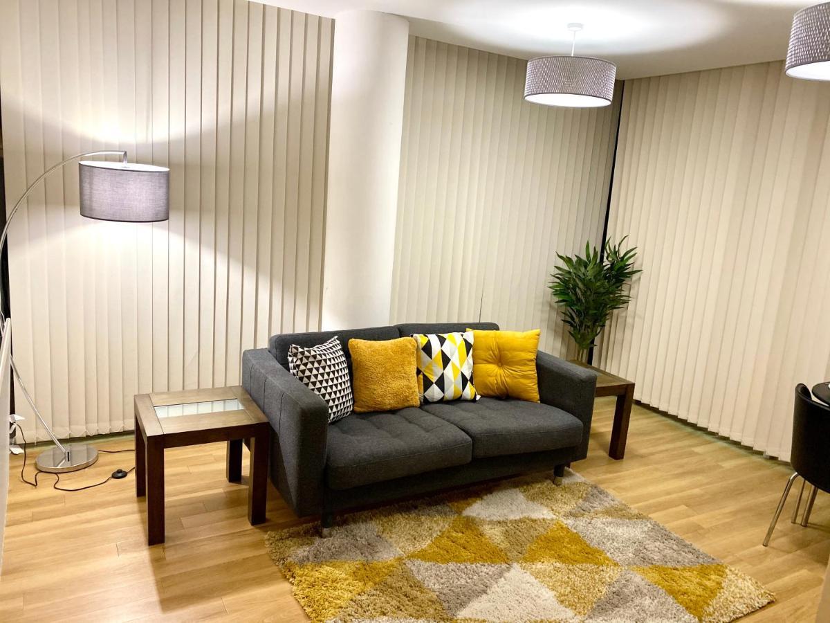Smartrips Apartments - The Hub Milton Keynes Eksteriør billede