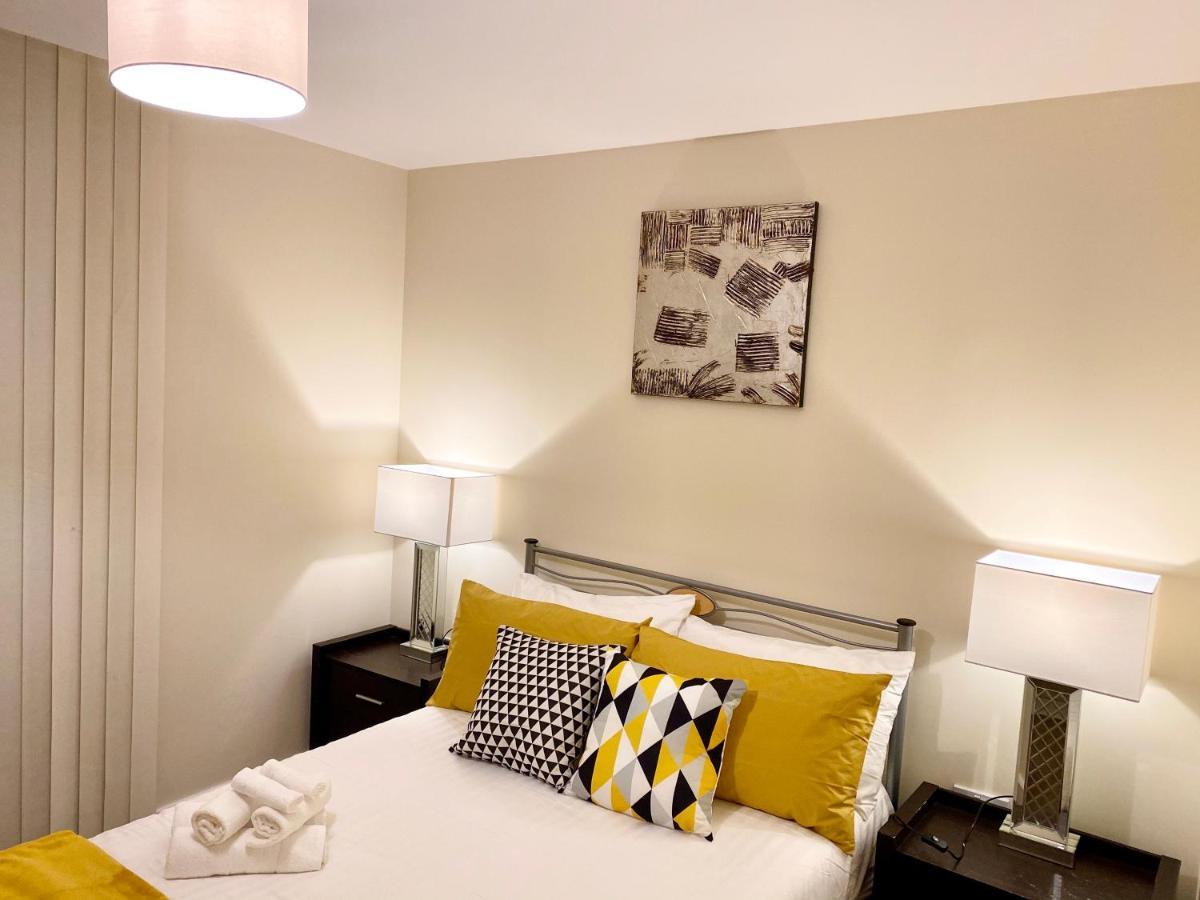Smartrips Apartments - The Hub Milton Keynes Eksteriør billede