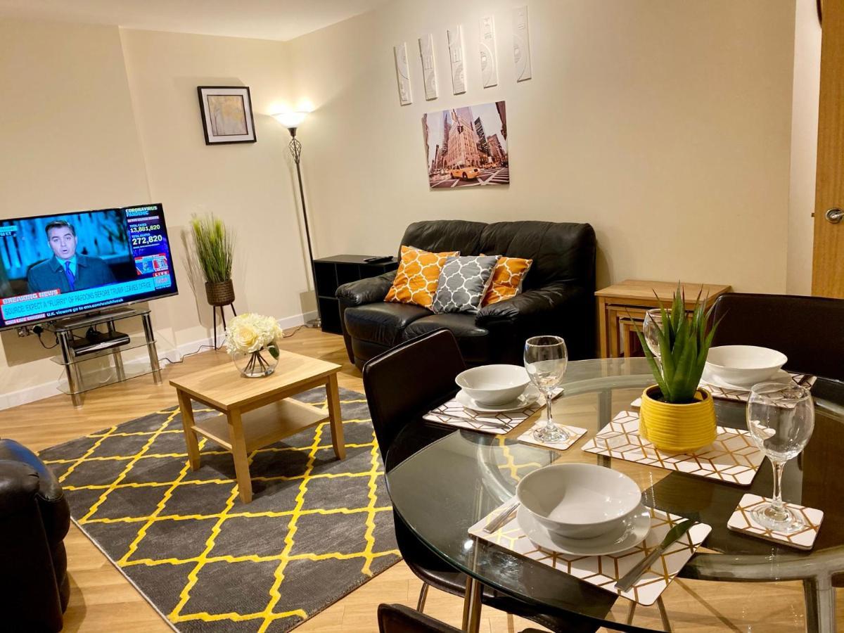 Smartrips Apartments - The Hub Milton Keynes Eksteriør billede