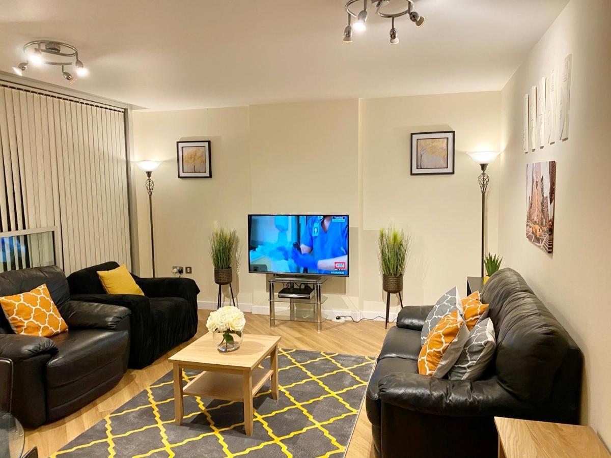 Smartrips Apartments - The Hub Milton Keynes Eksteriør billede